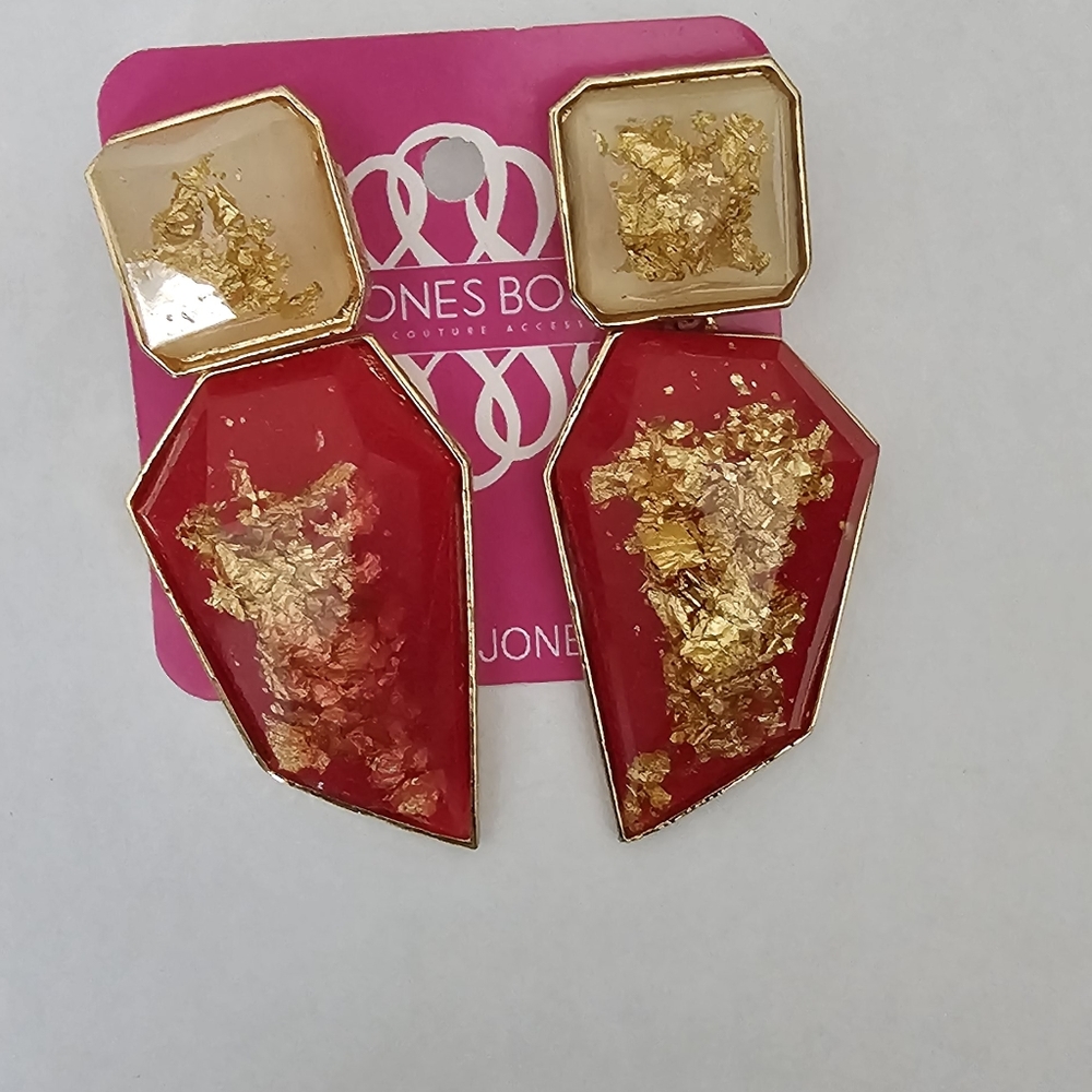 Sassy Jones Earrings